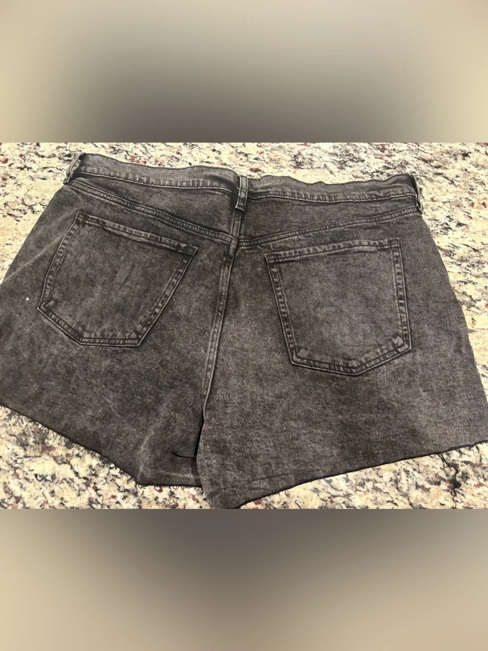 NEW Size 18 Old Navy Women's Black Washed Jean Shorts
